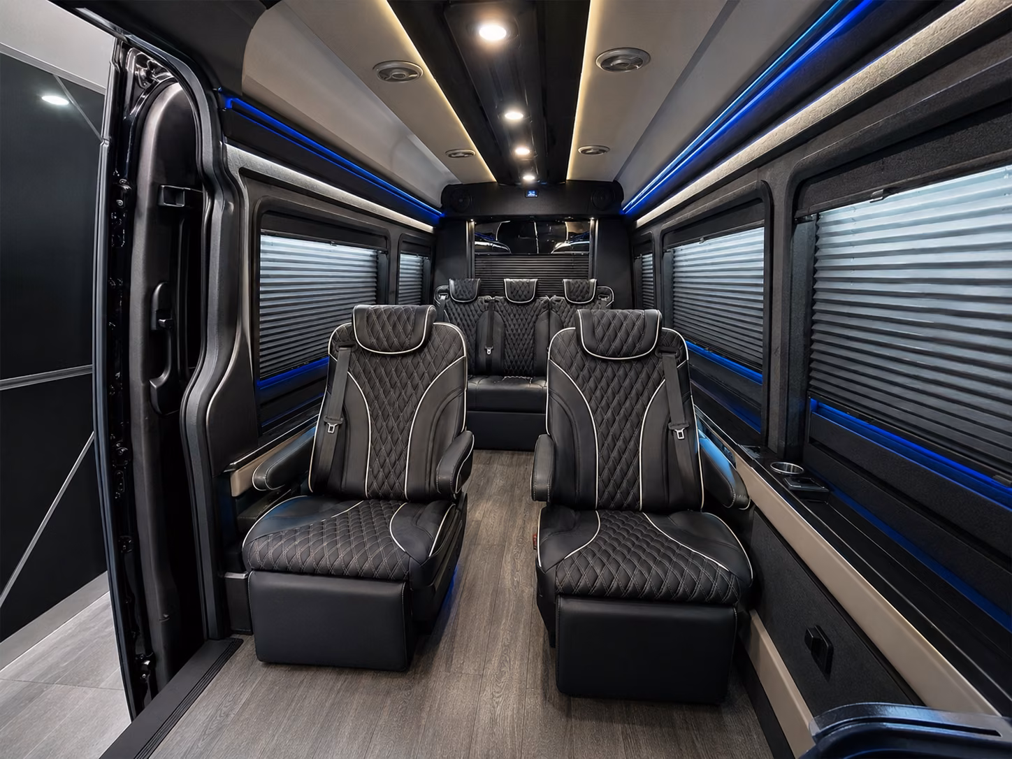 corporate group airport shuttles in middletown new jersey