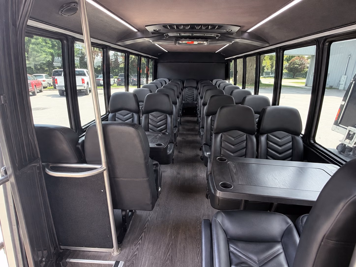 middletown 15 passenger minibus inside
