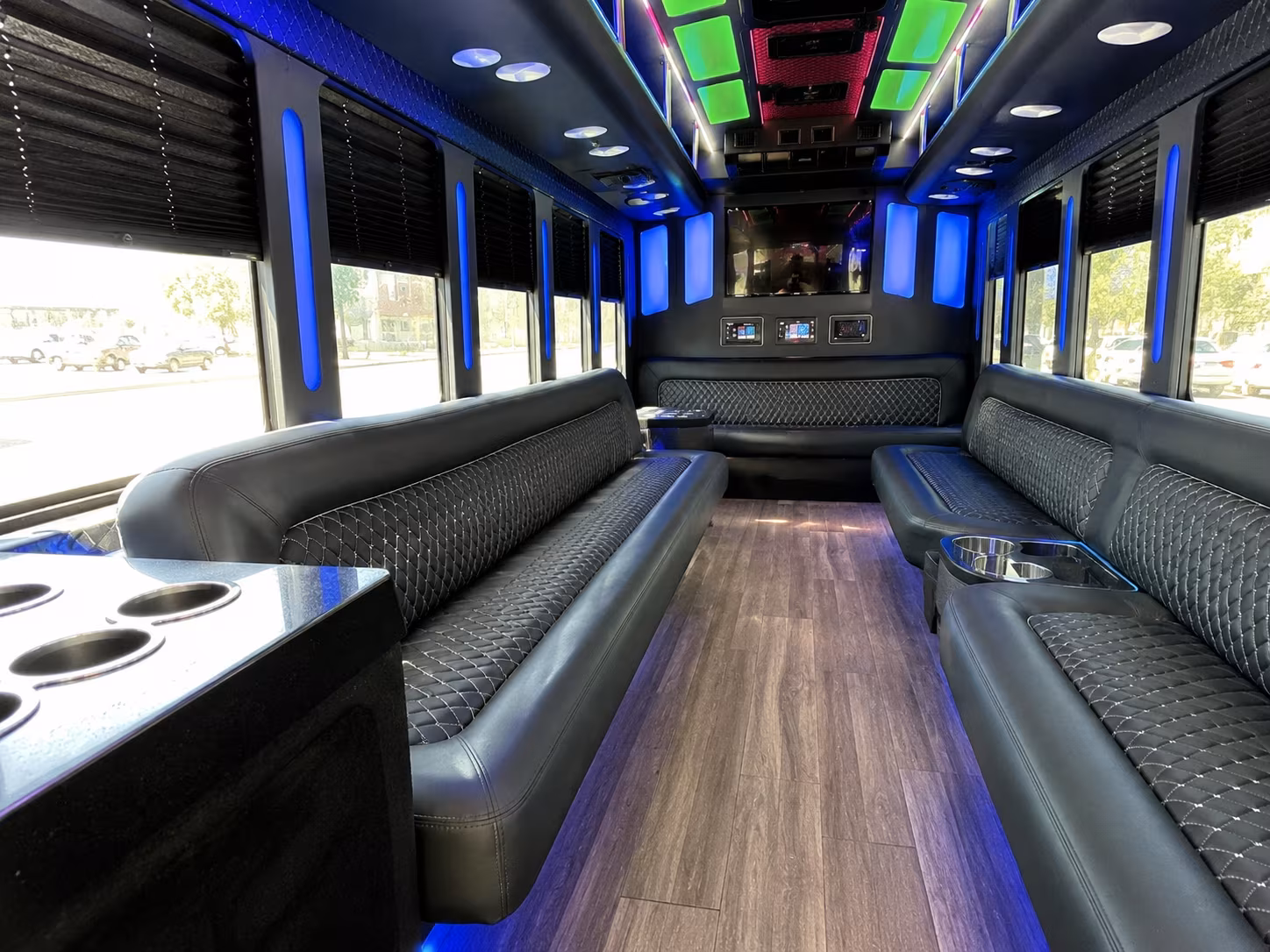 middletown 15 passenger party bus inside