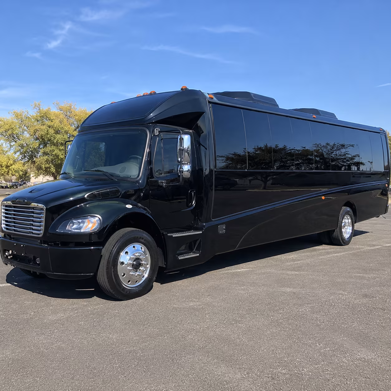 middletown 30 passenger minibus