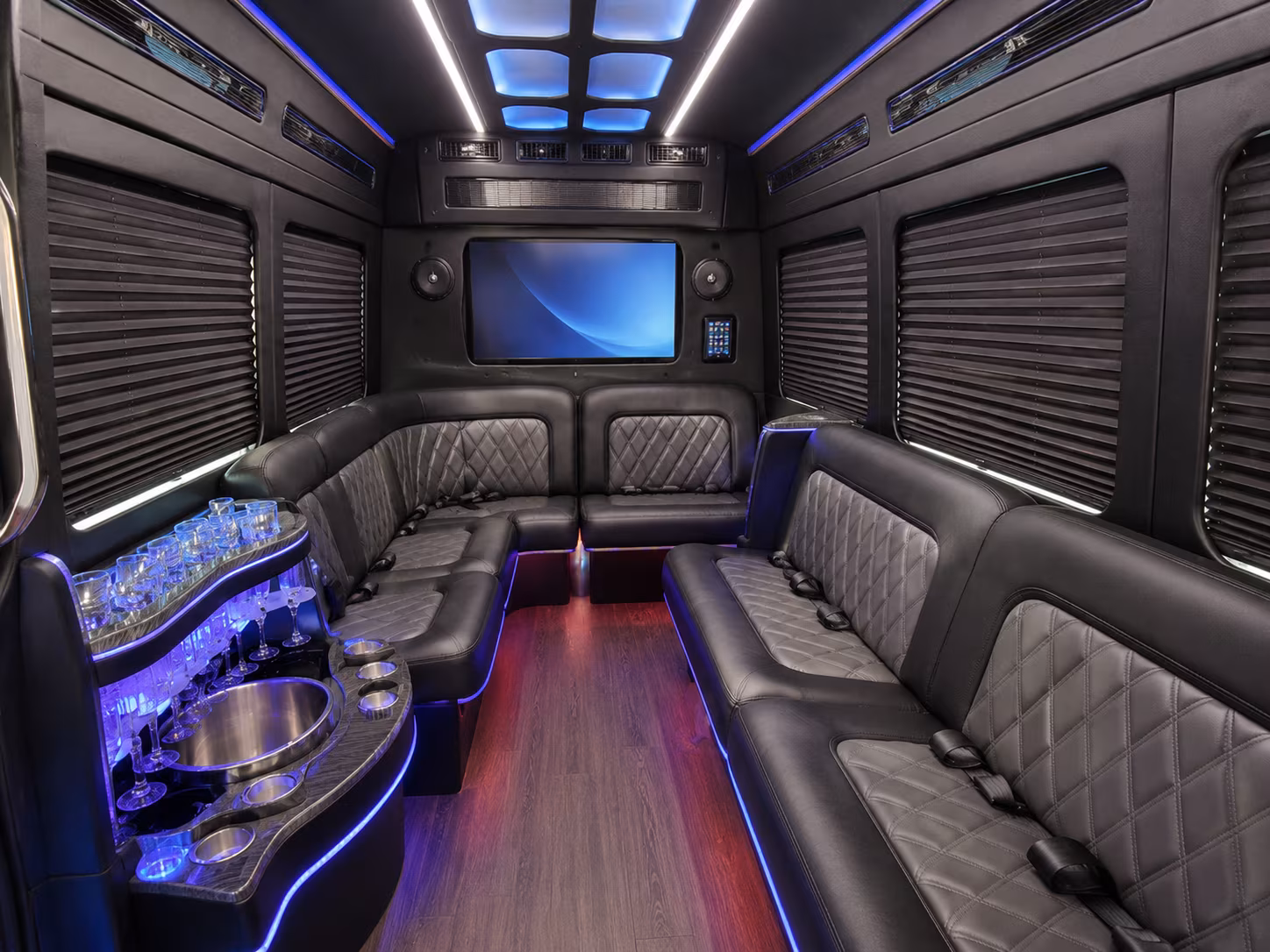 middletown charter bus