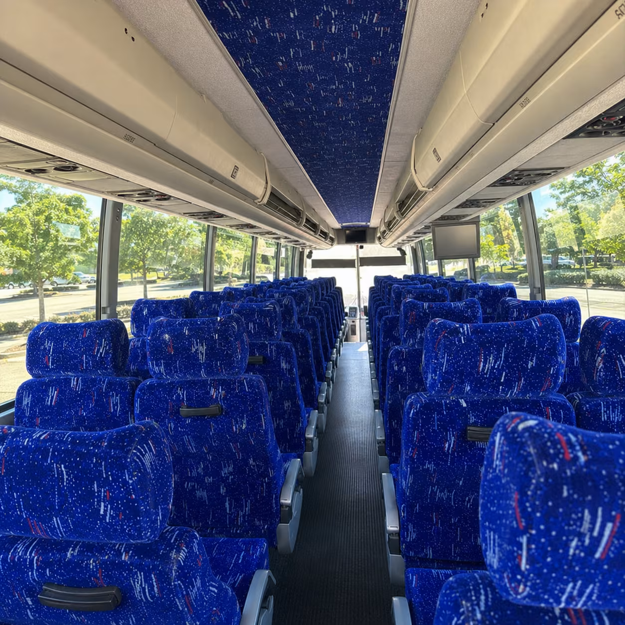 middletown charter buses