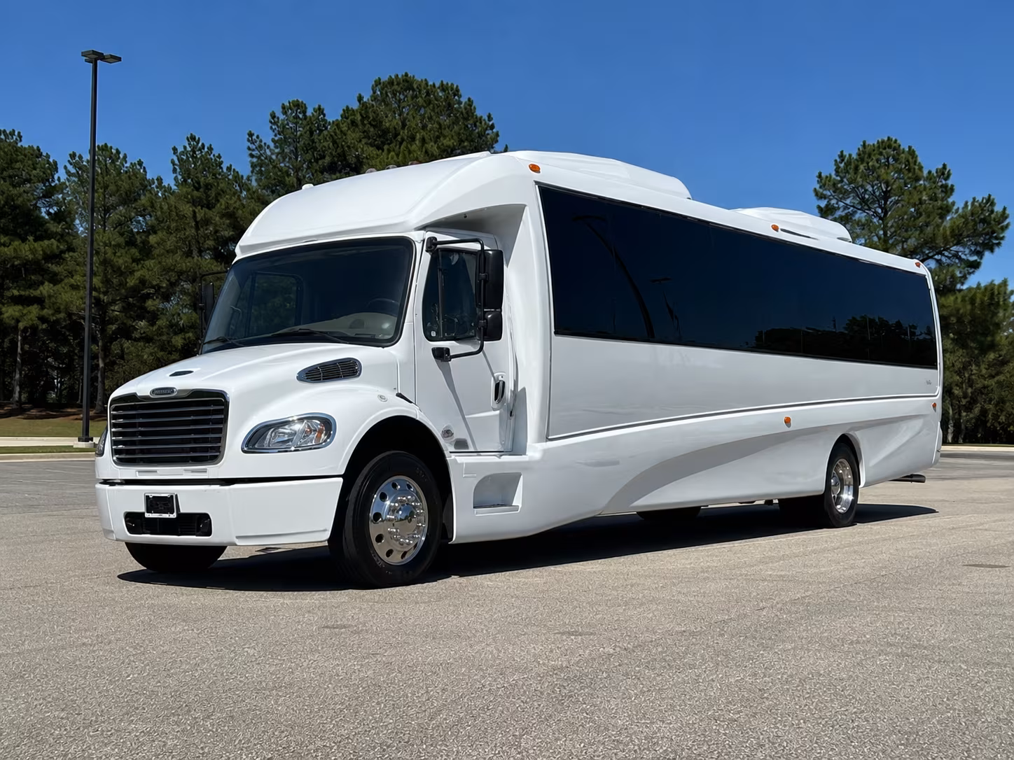 middletown party bus