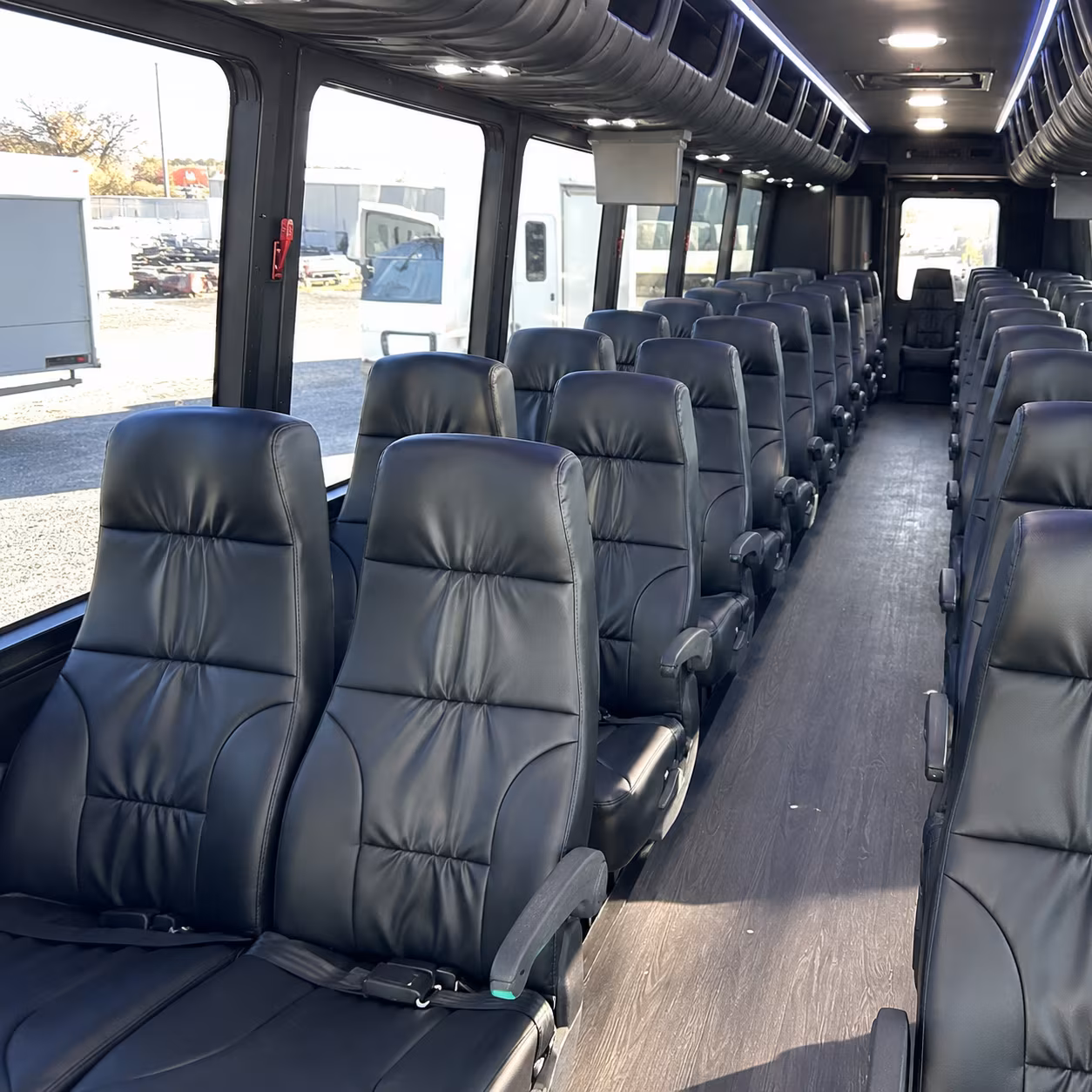 shuttle buses for wedding guests between middletown hotels and venues