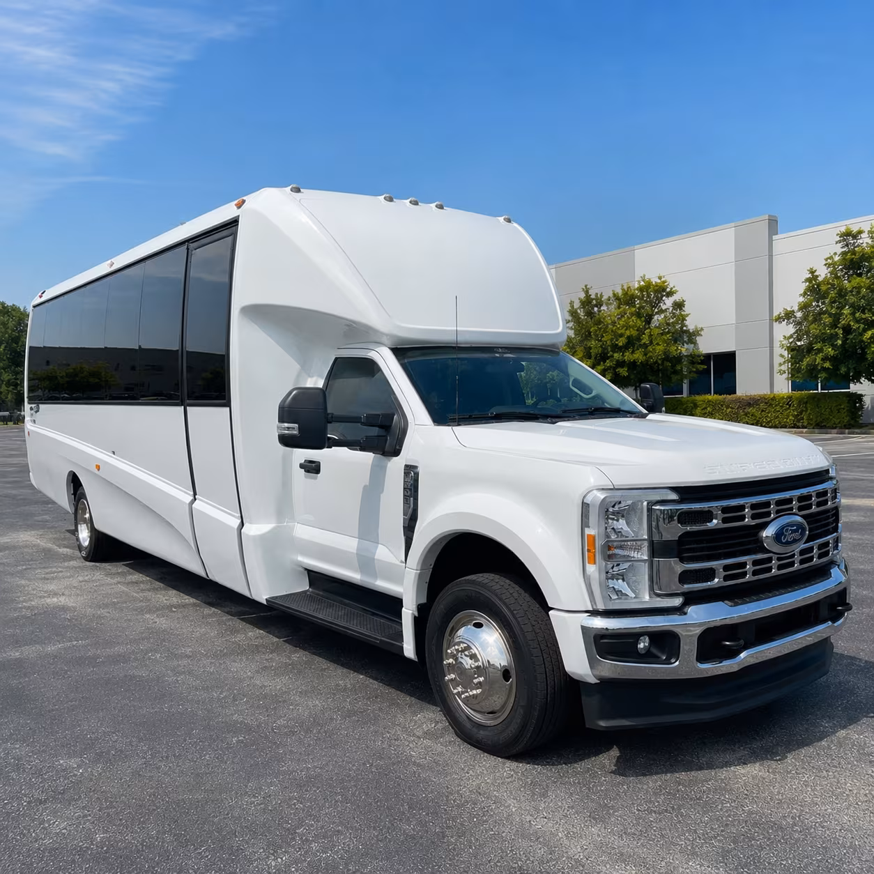 sprinter vans and minibuses for middletown executive transportation